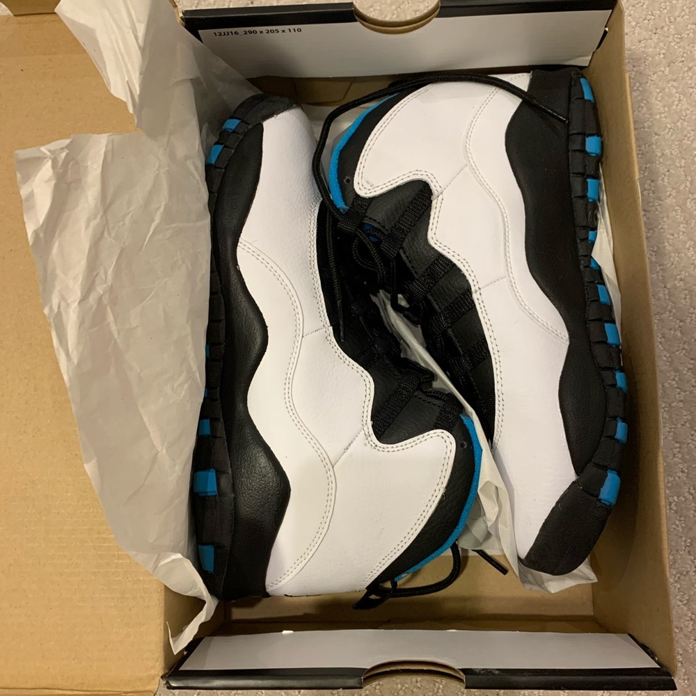 Sir Jordan 10 retro “powder blue” size 6.5y
